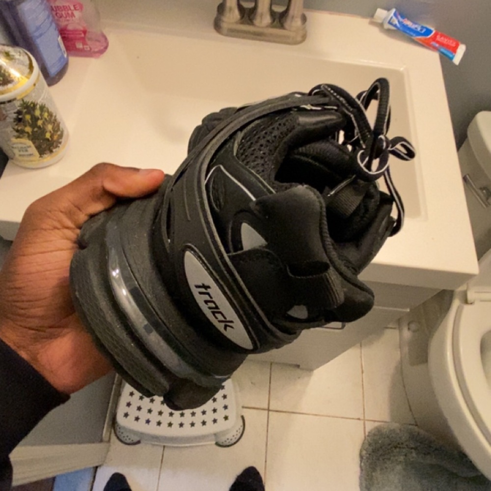 balencigas  tracks